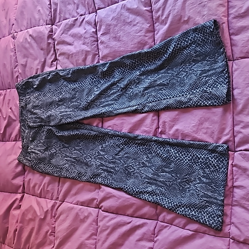 Vintage Harlow Gray Faux Suede w Black Snakeskin Print Bootcut Pants Size 8/M